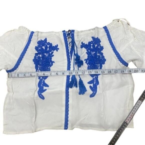 Revolve Line & Dot Size XS Blue and White Embroidery Off the Shoulder Blouse - Picture 8 of 10